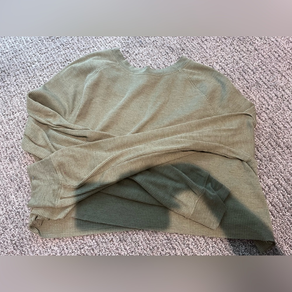 Cropped long sleeve